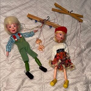 Vintage Pelham Marionette Puppet Duo